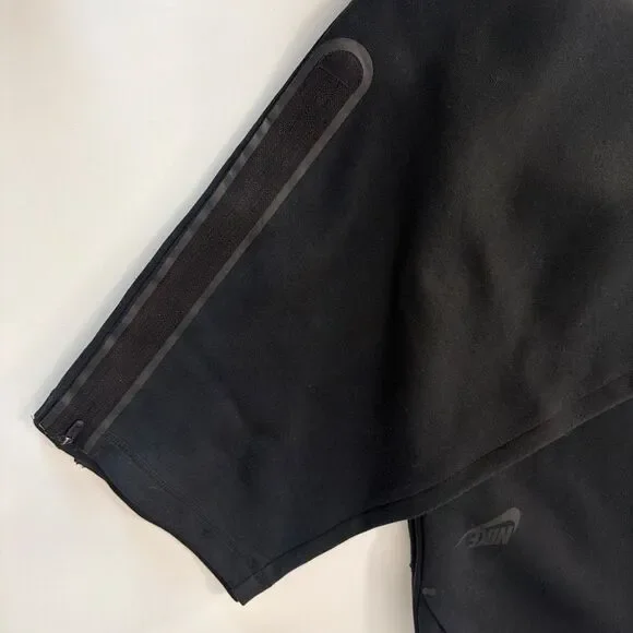 Nike Men's Loose Fit Sweatpants 2XL Straight Leg Black Drawstring Joggers NWT